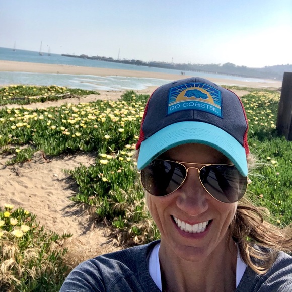 Meet your Posher, Carolyn - Picture 2 of 8